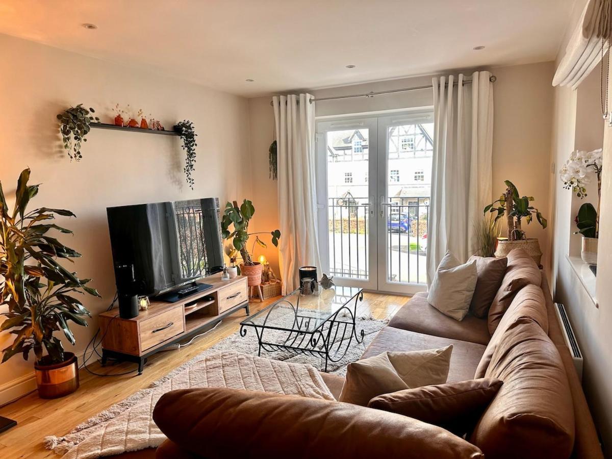 2 Bed, 2 Bath Apartment In Roundhay Leeds  Luaran gambar